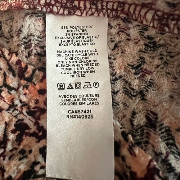 Loft Women's Stretchy Multicolor Blouse Size Medium - Picture 4 of 5